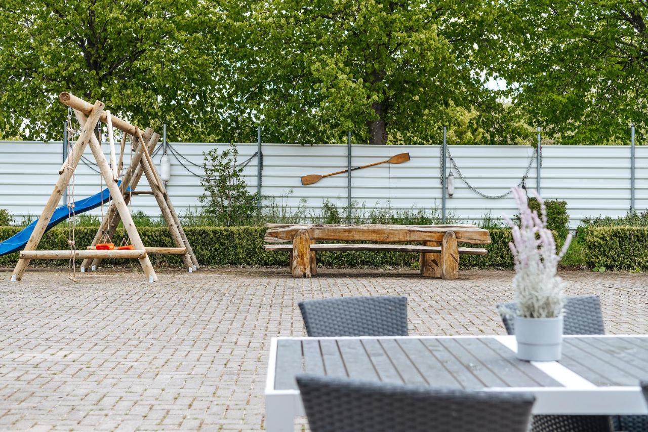 Apartments Am Erdbeerhof Рёверсхаген Номер фото